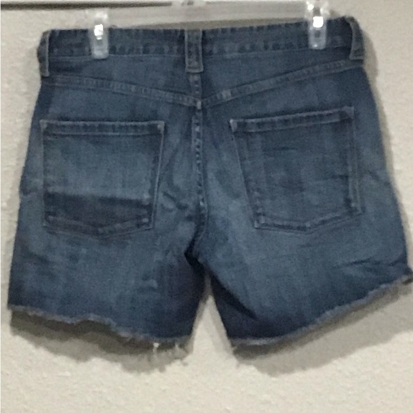 J. Crew Factory Women’s Denim Shorts Raw Hem Stretch Medium Wash 34619 Size 2 - Picture 4 of 4